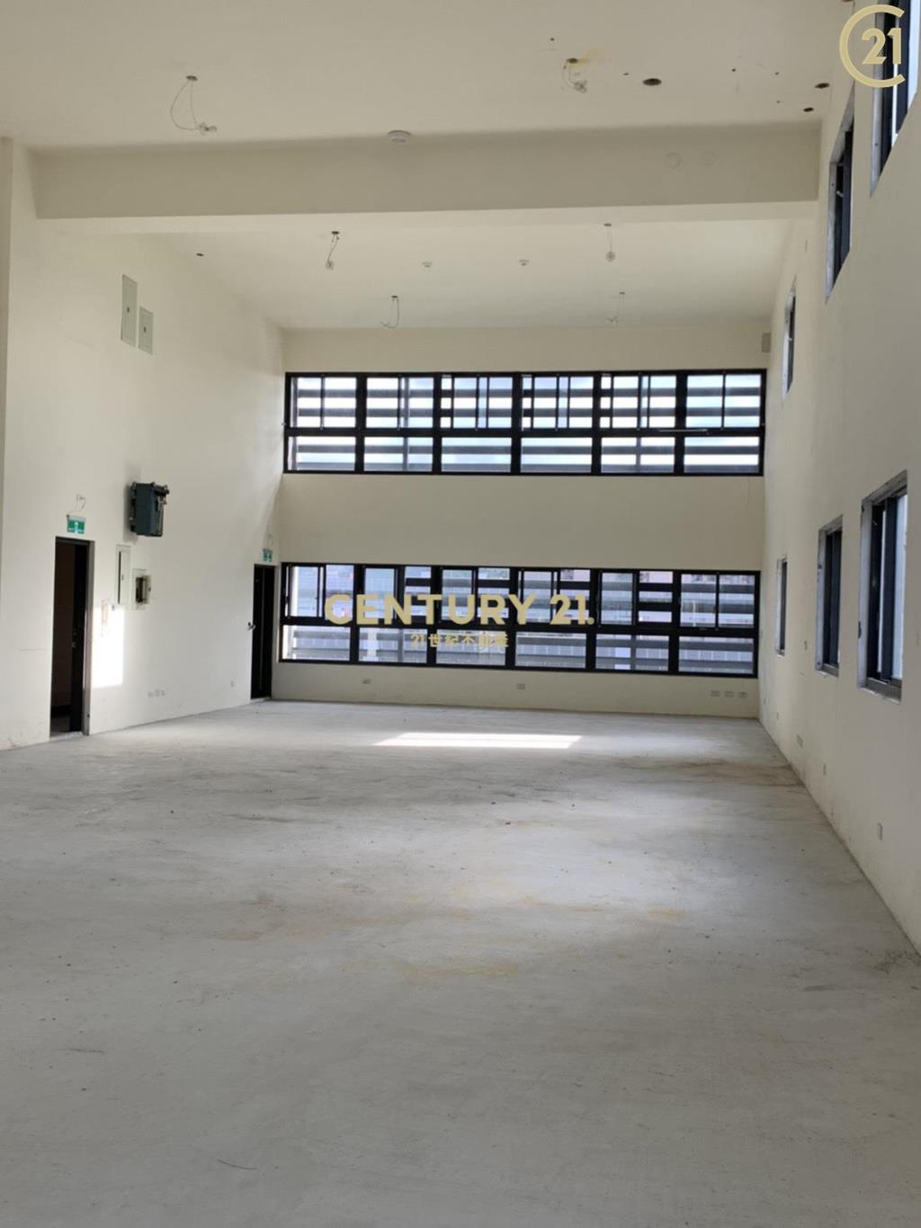 內湖安美河景商辦