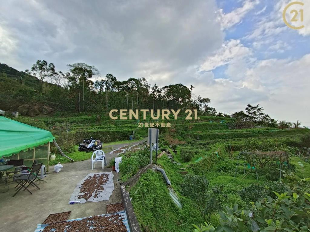 文山老泉里依山傍水風水寶地