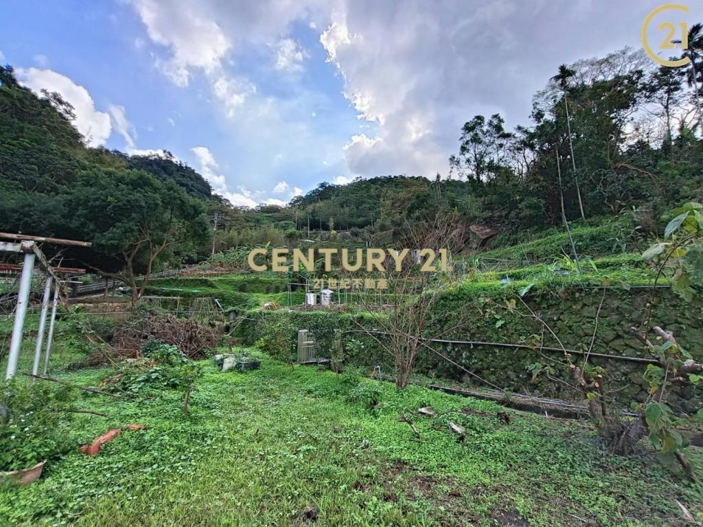 文山老泉里依山傍水風水寶地