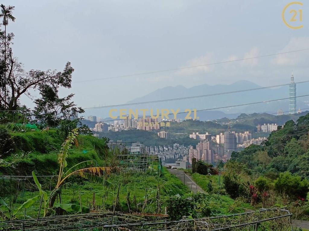 文山老泉里依山傍水風水寶地