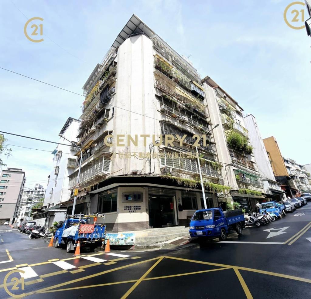 興隆忠順三角窗2層店面