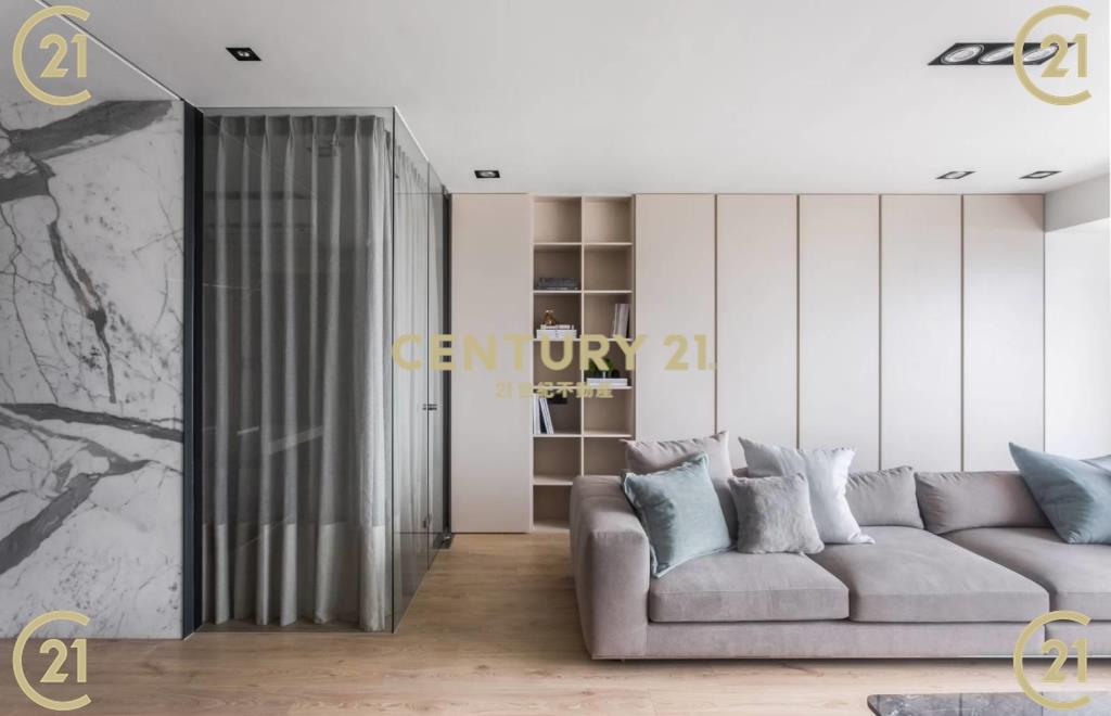 名人15樓山景4房~車位另買