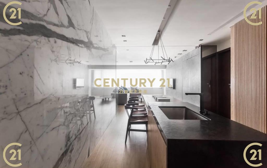 名人15樓山景4房~車位另買