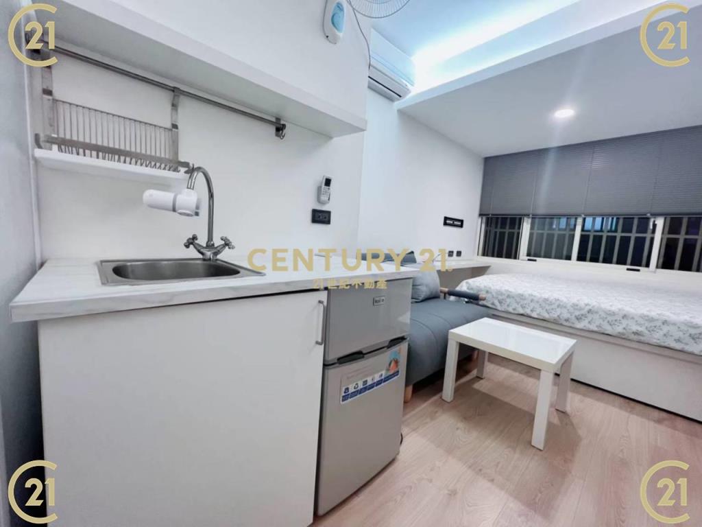 名人15樓山景4房~車位另買