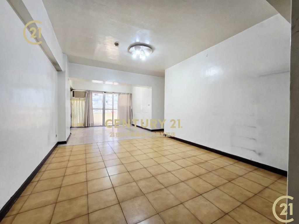 南京三民捷運3房~車可租