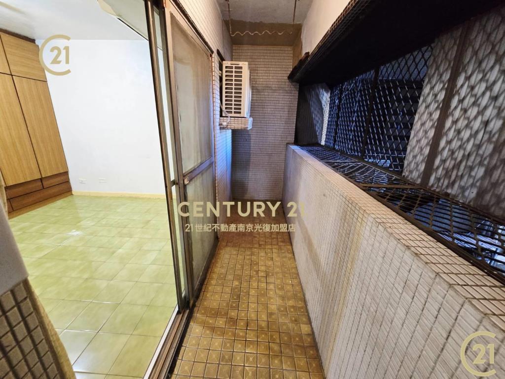 南京三民捷運3房~車可租