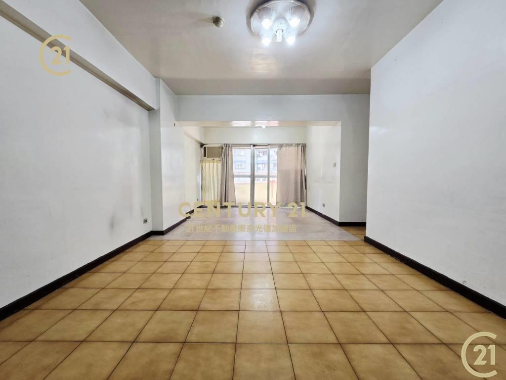 南京三民捷運3房~車可租