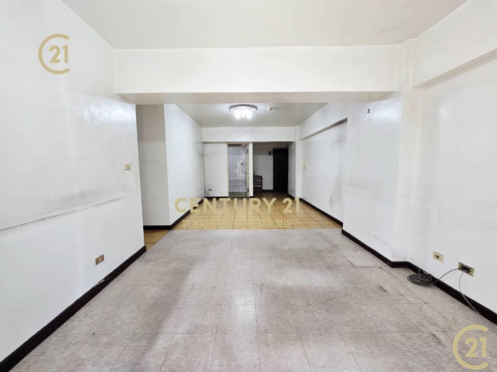 南京三民捷運3房~車可租