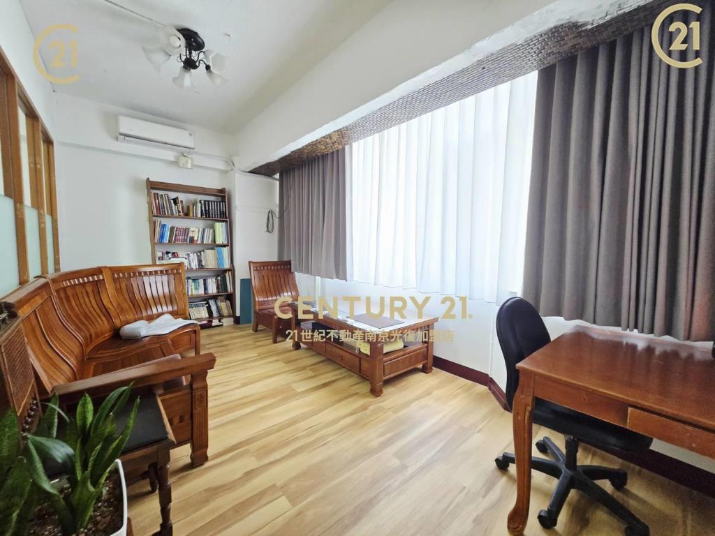 南京三民歌林美3房~車可排