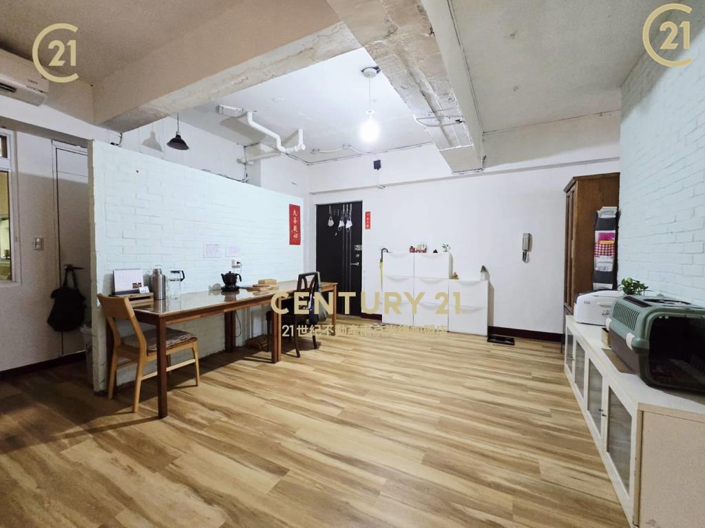 南京三民歌林美3房~車可排