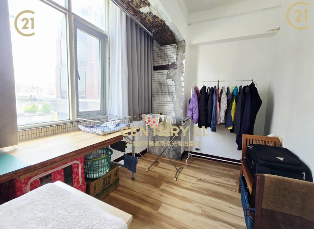 南京三民歌林美3房~車可排