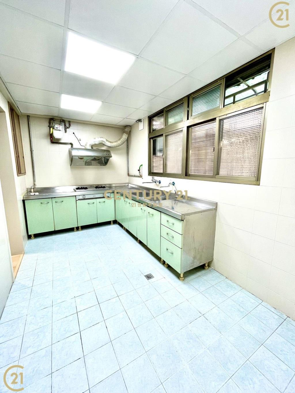 華江國小裝潢4房