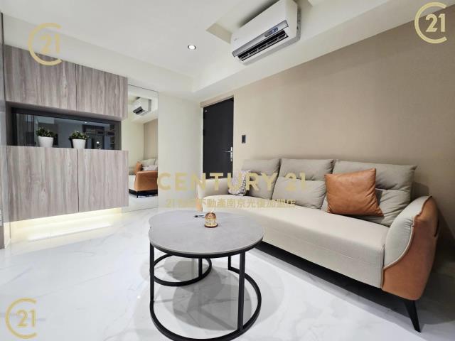 超級全新三民捷運2房~方正高樓