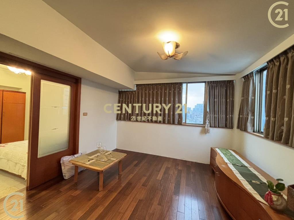 稀有南京尊爵次高樓一房一廳