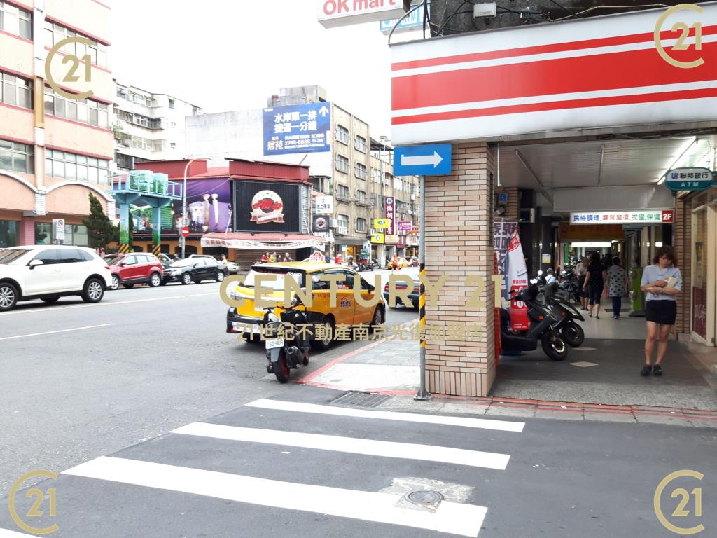 八德光復大馬路金店~坡車