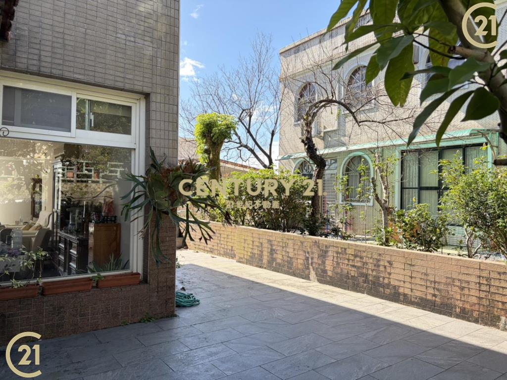 瑞士山莊典雅透天