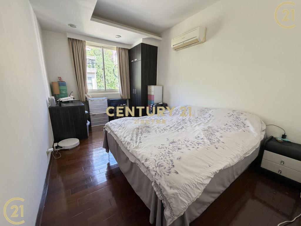 瑞士山莊典雅透天