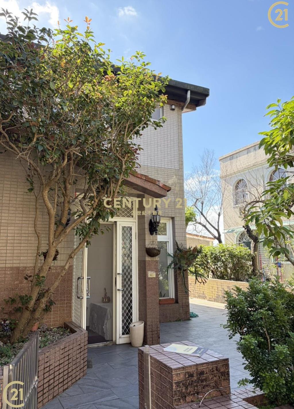 瑞士山莊典雅透天