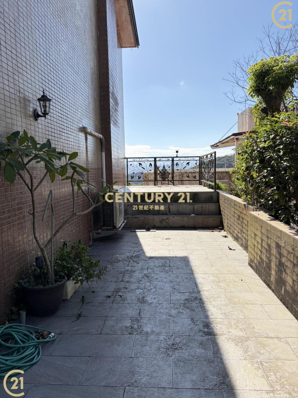 瑞士山莊典雅透天