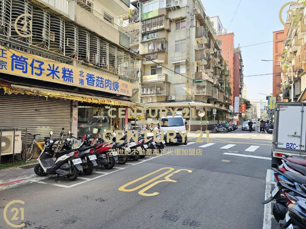 三民捷運創業小店面