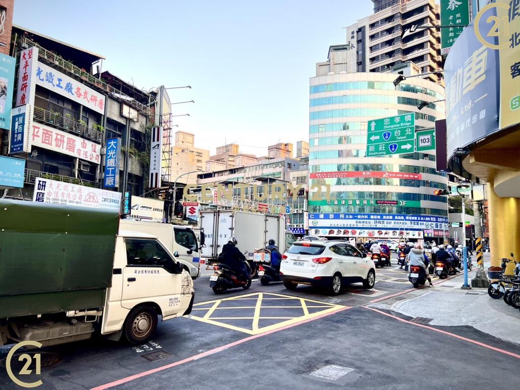 拾初明昕全新1房近捷運