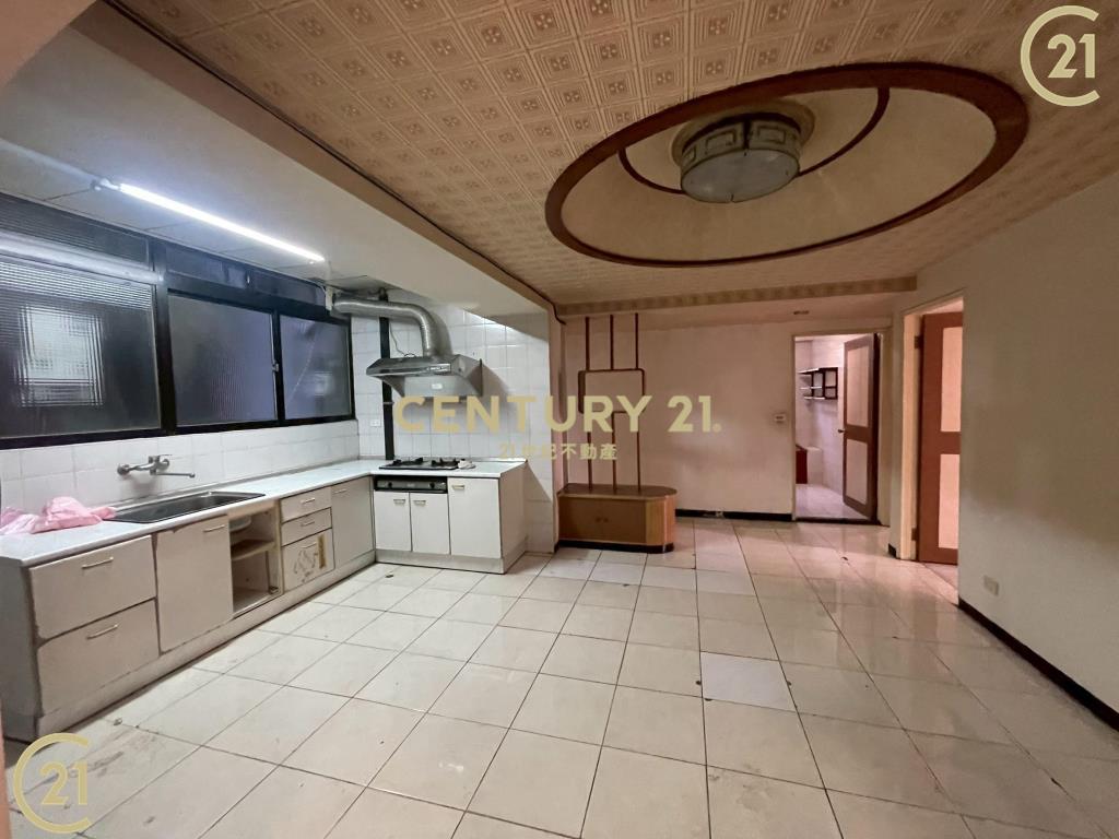 北士科方正邊間3房加車位