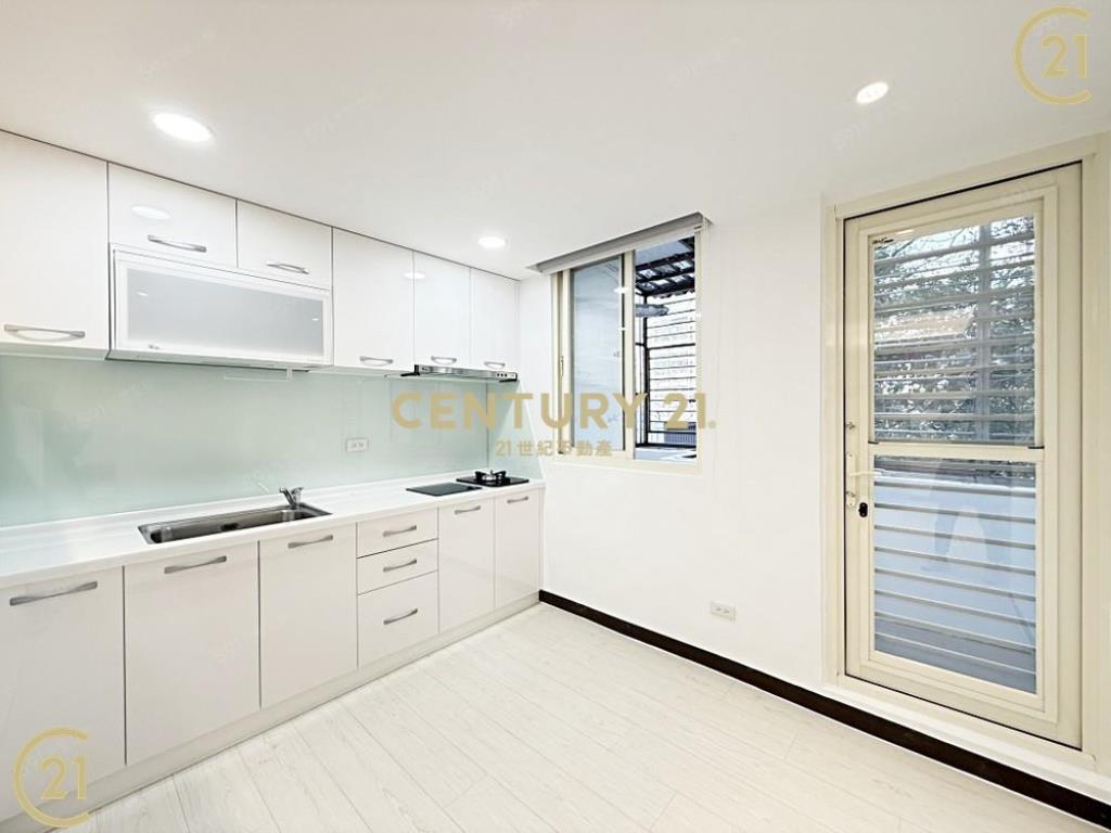 新店大全聯美寓頂加