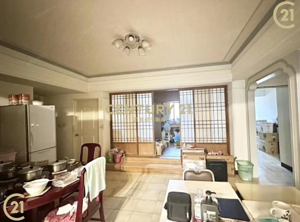 京華光明四房華廈