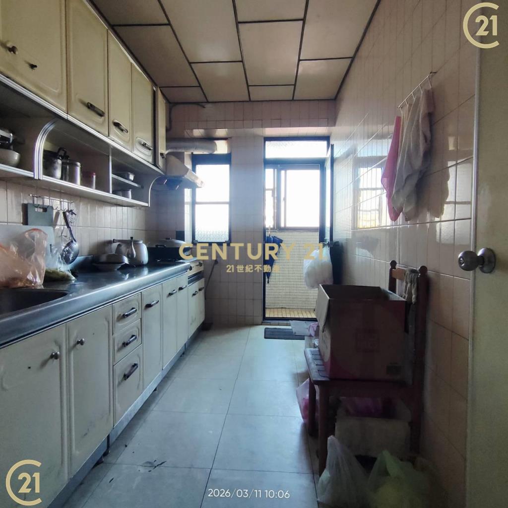 京華光明四房華廈