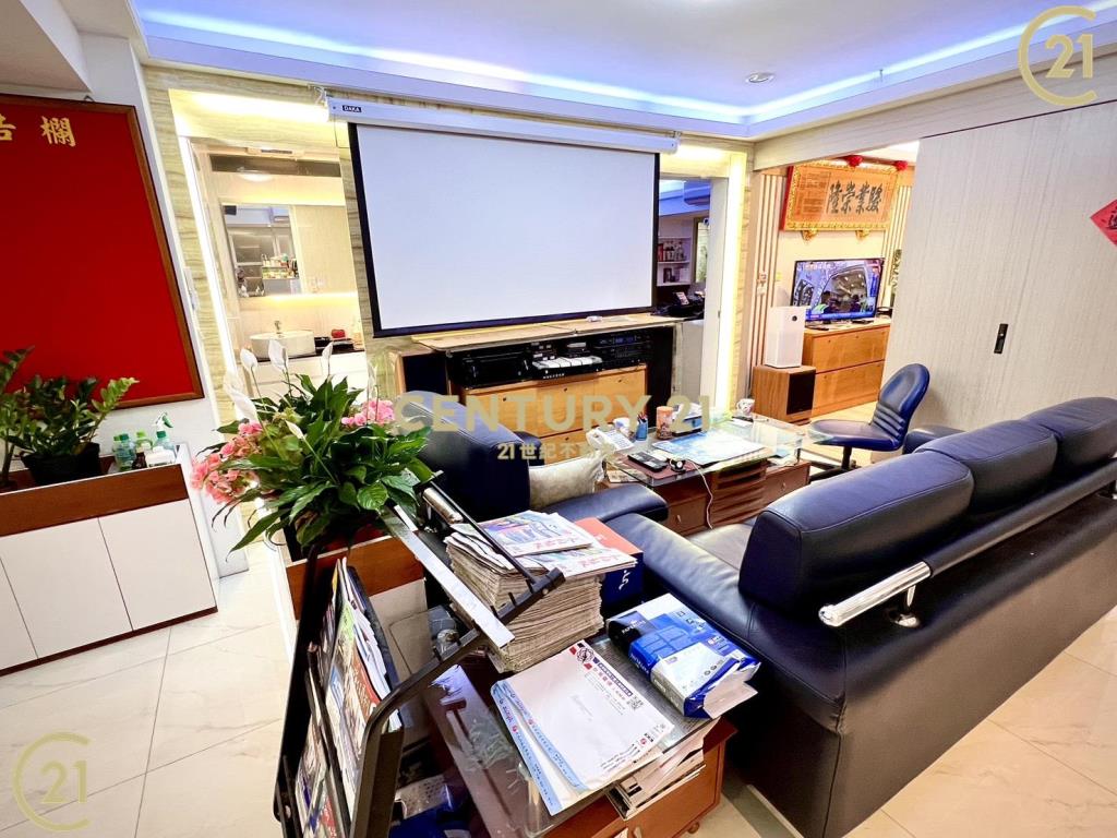 喜來登精美四房大廈