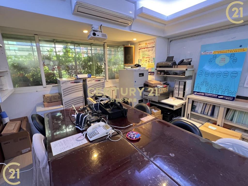 喜來登精美四房大廈