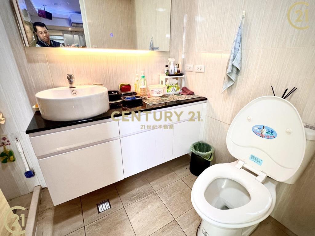 喜來登精美四房大廈