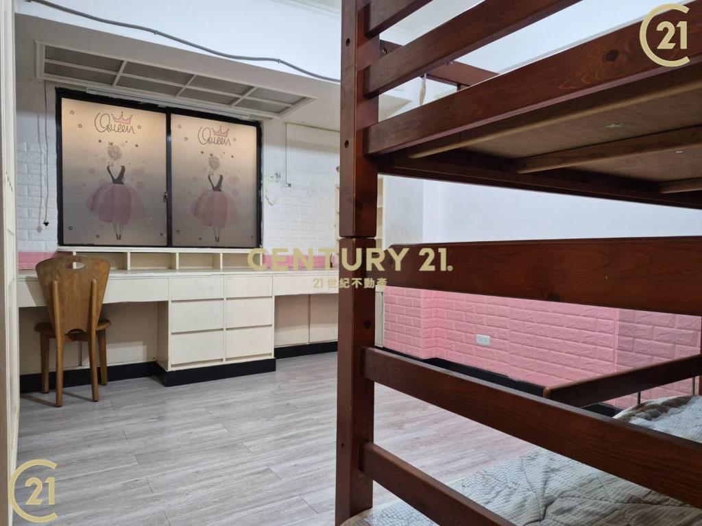 超低公設芝蘭華廈三房