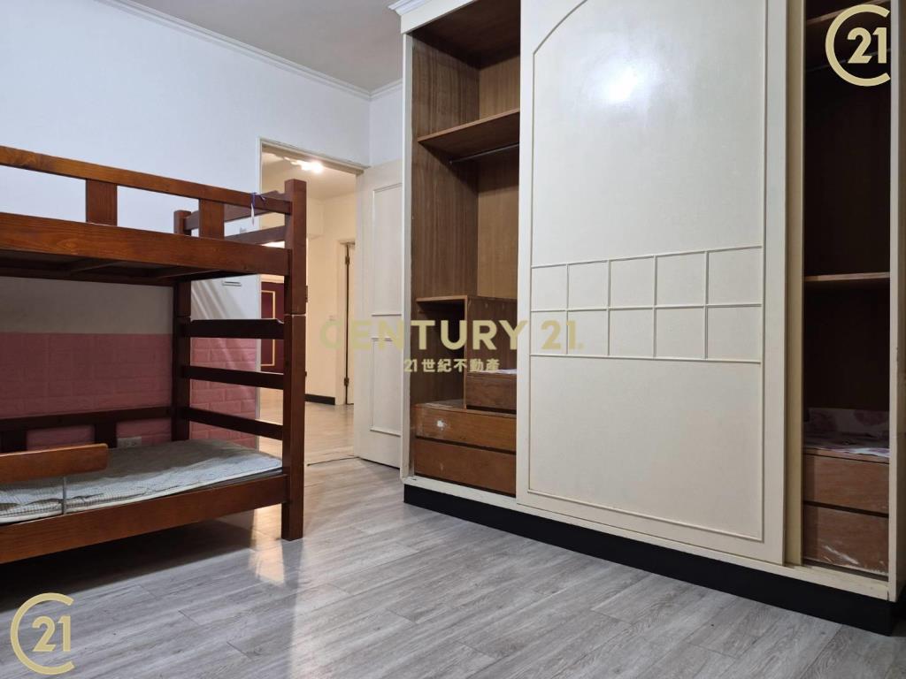 超低公設芝蘭華廈三房