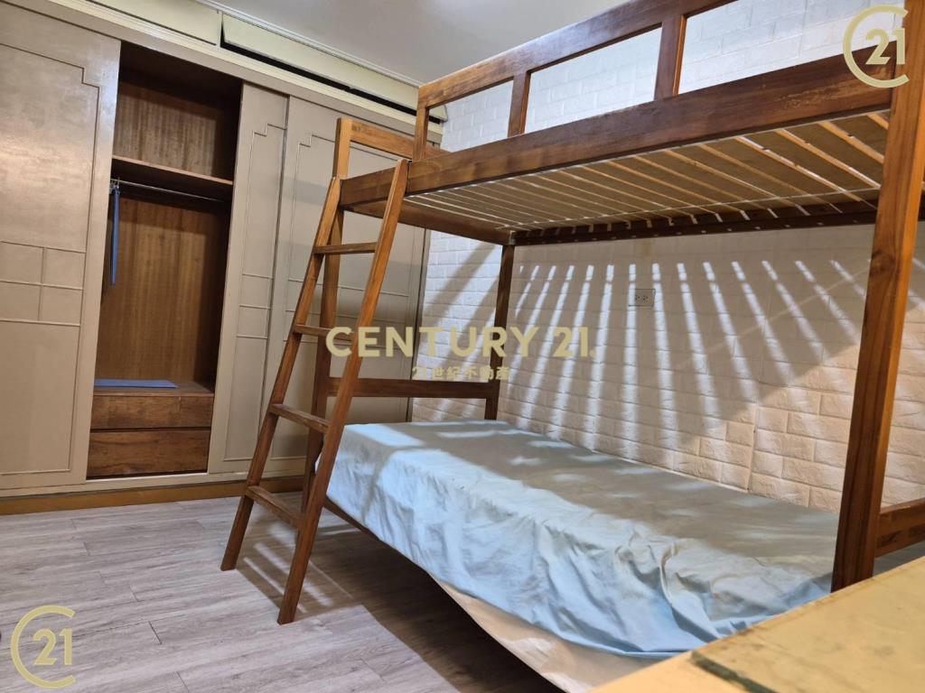 超低公設芝蘭華廈三房