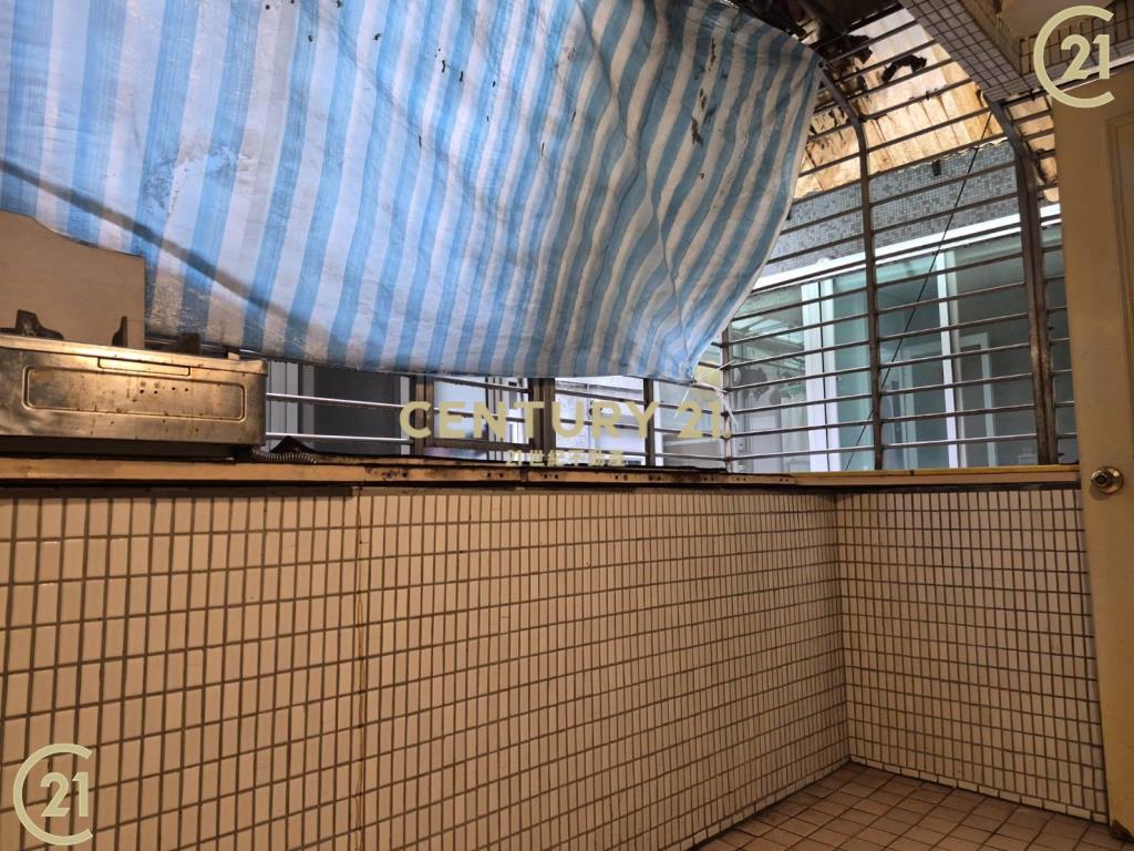 超低公設芝蘭華廈三房