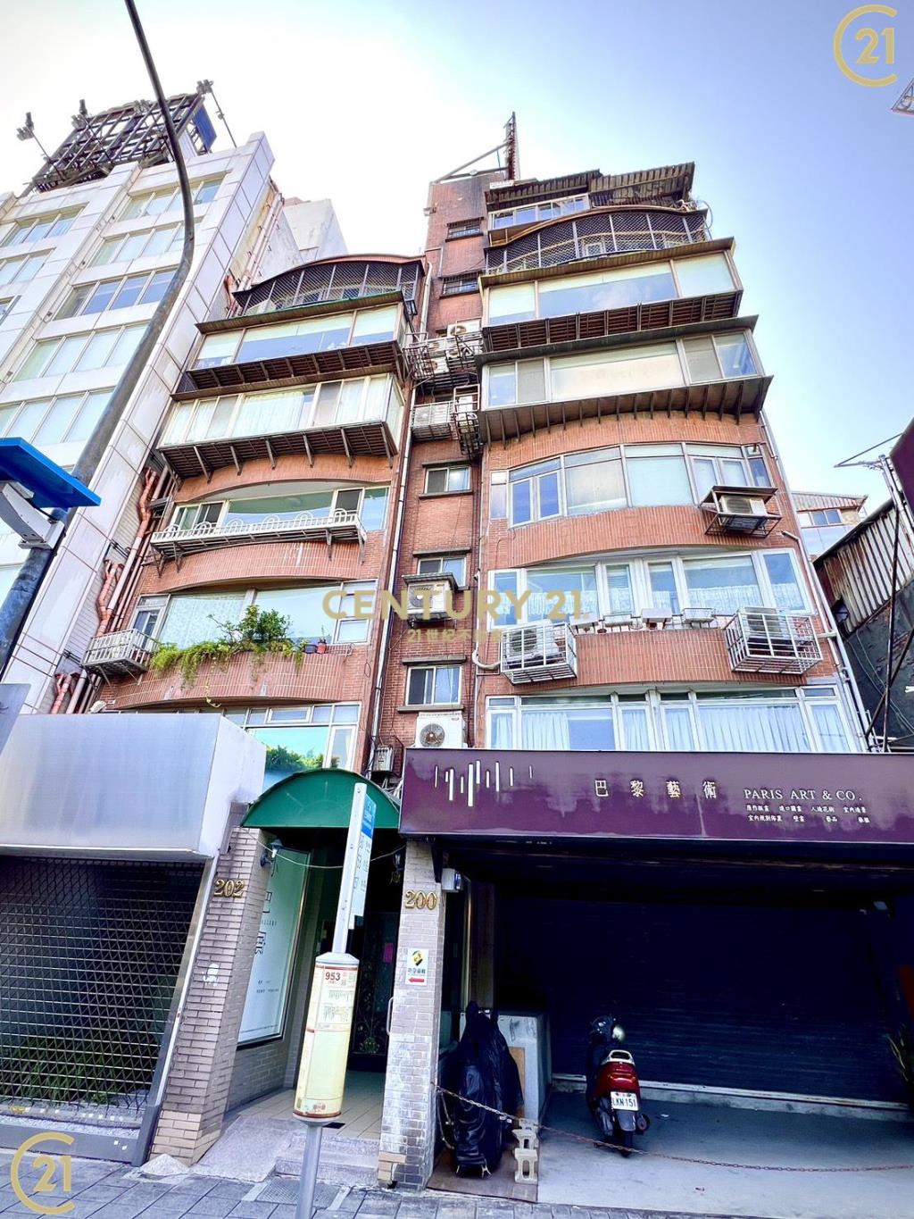 富貴居高樓景觀華廈
