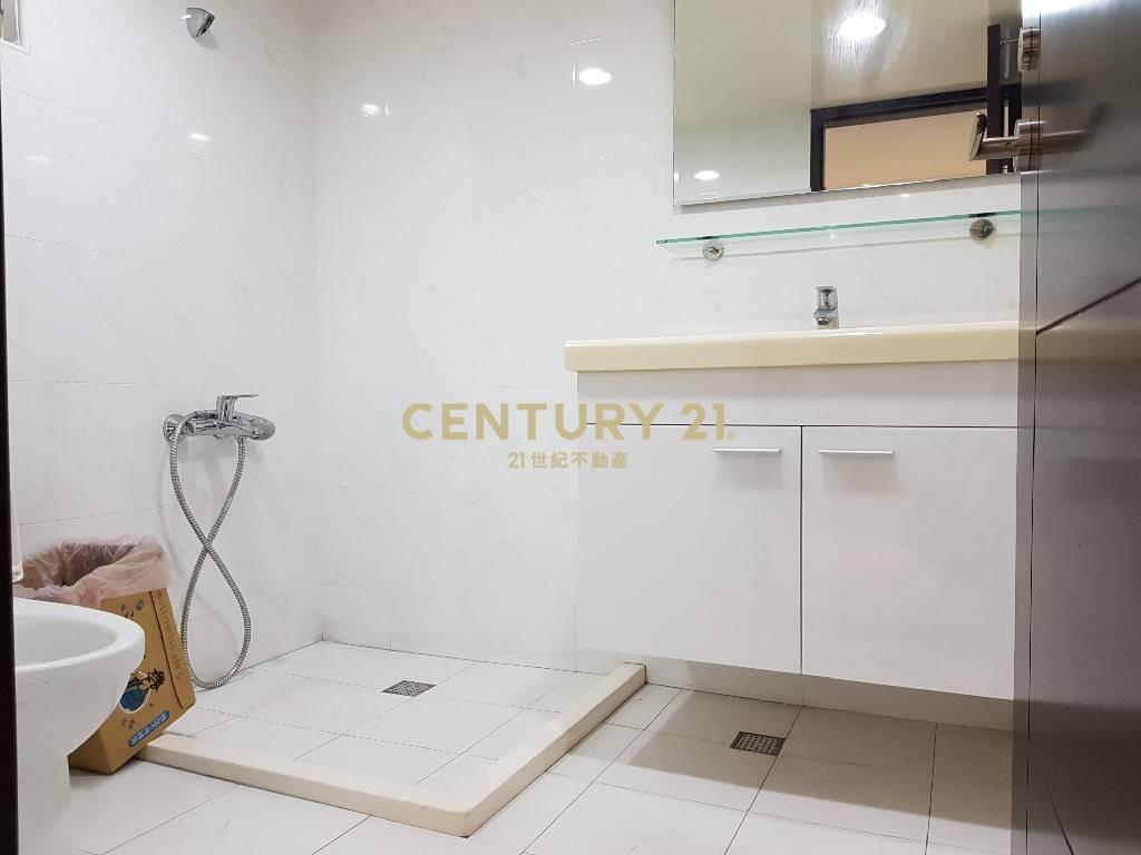 正南京東路面寬金店面