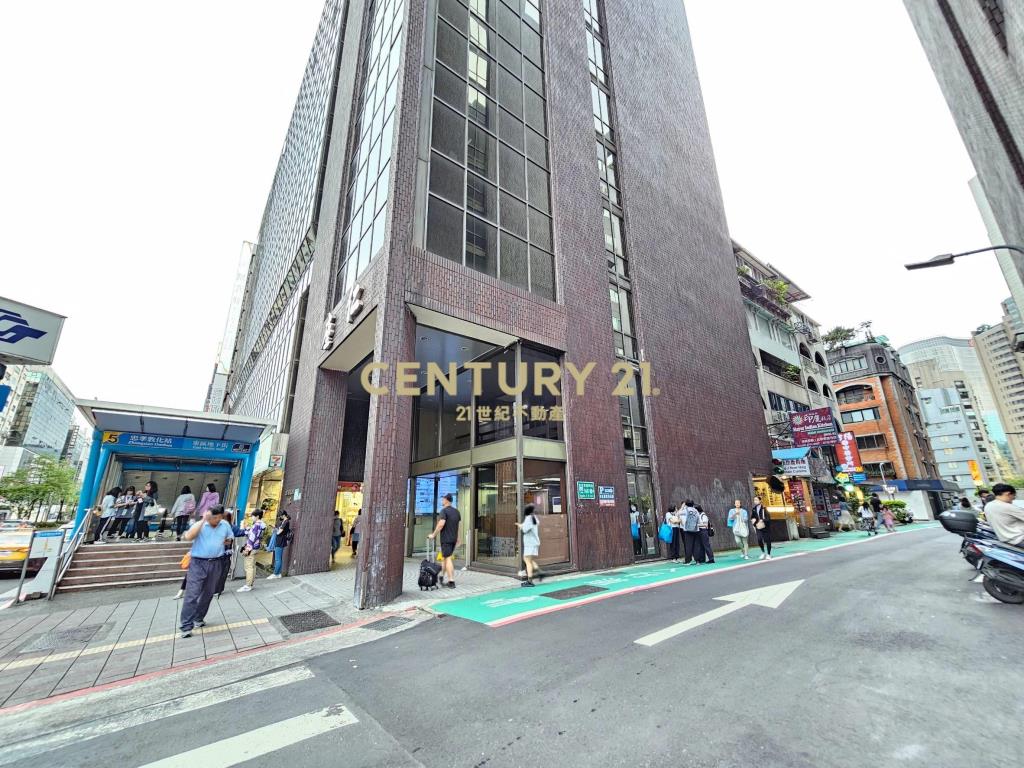 忠孝敦化捷運金店面