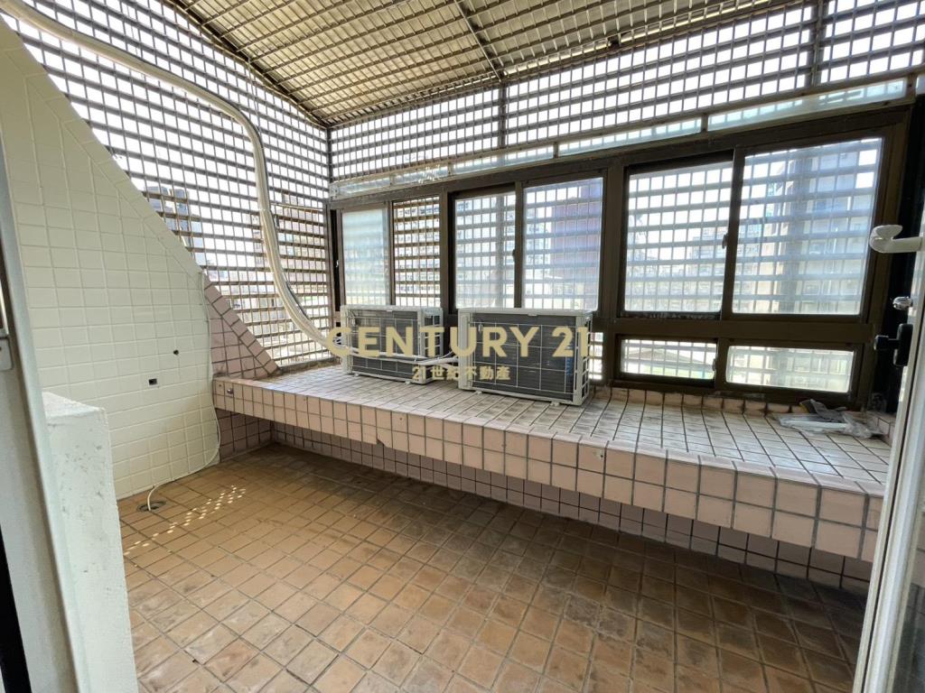 三民捷運電梯收租屋2