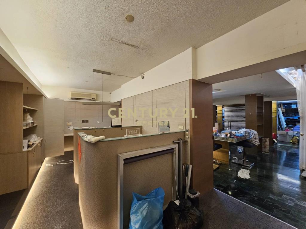 民生鑽石金店面