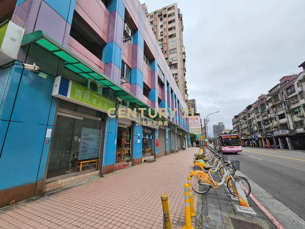 松山車站精緻商鋪