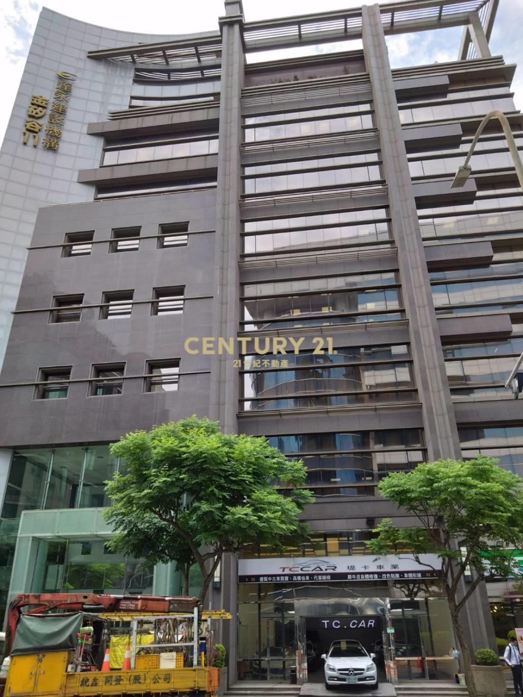 內湖陽光挑高廠辦