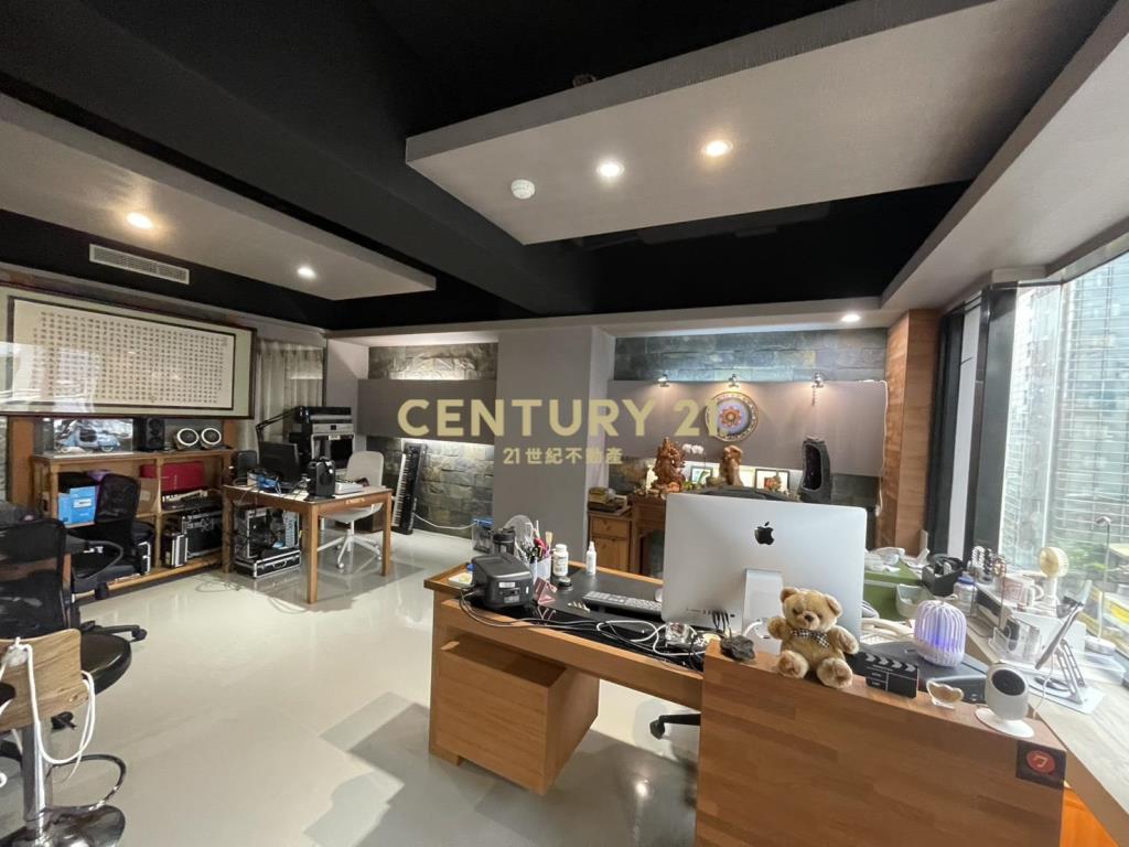 八德路三段純辦有車位