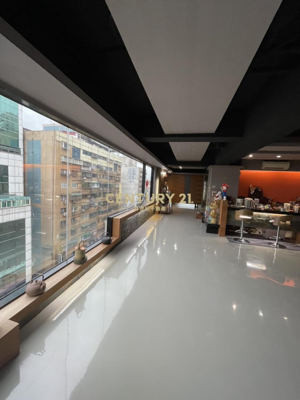 八德路三段純辦有車位