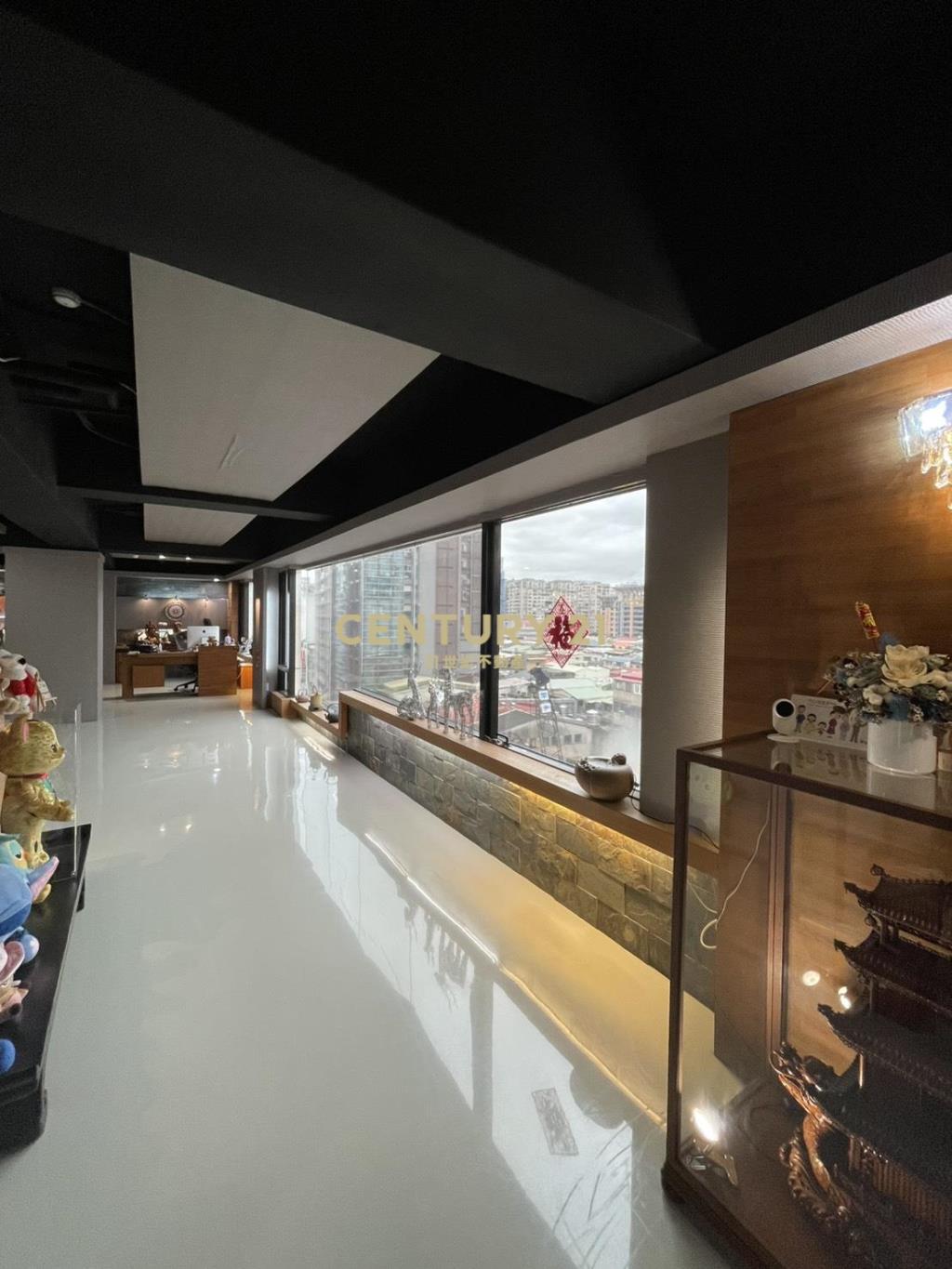 八德路三段純辦有車位