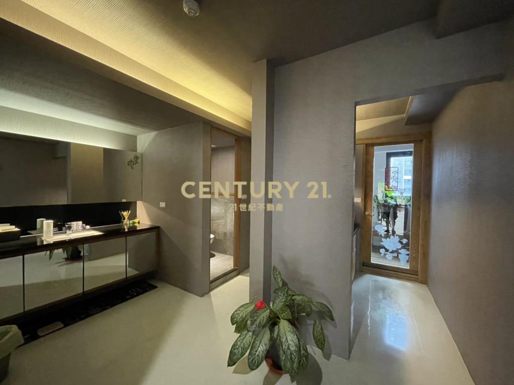 八德路三段純辦有車位