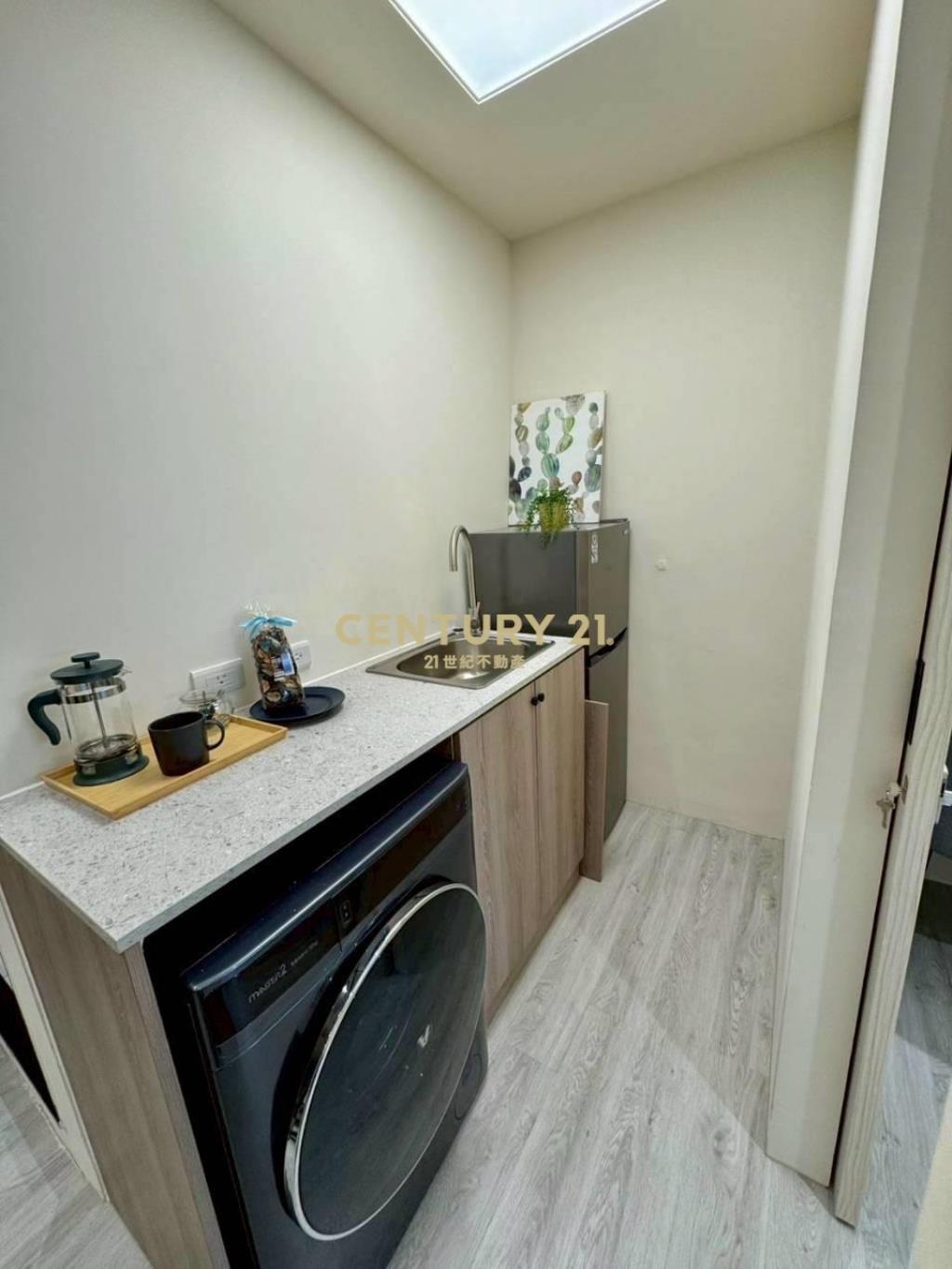 萬隆捷運收租美鼎家