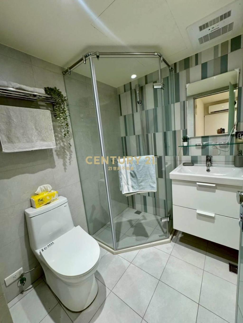 萬隆捷運收租美鼎家