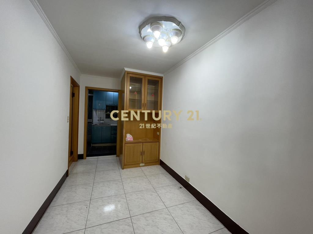 捷運都更潛力三樓公寓